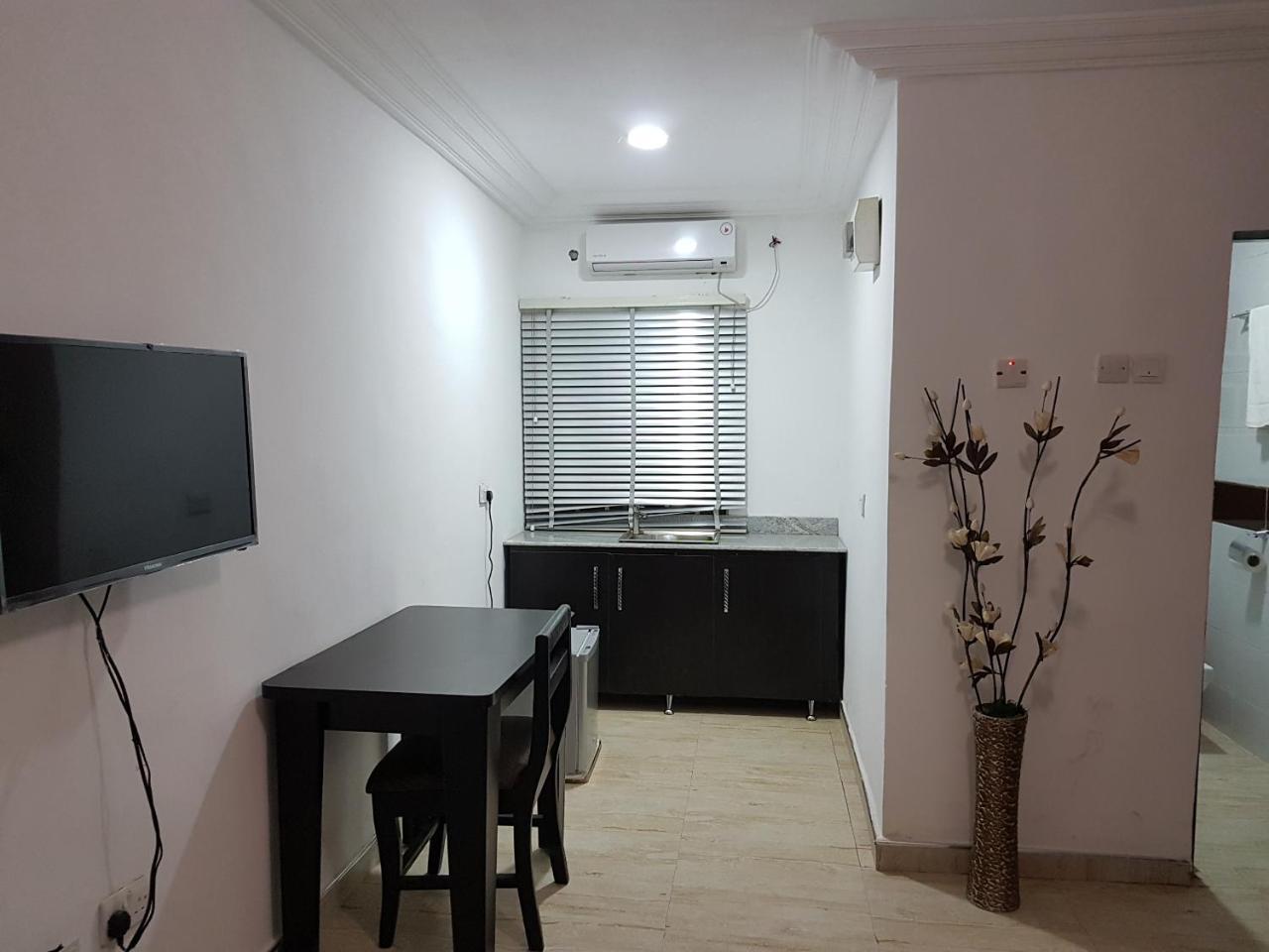 Rock Towers Apartments Абуджа Экстерьер фото